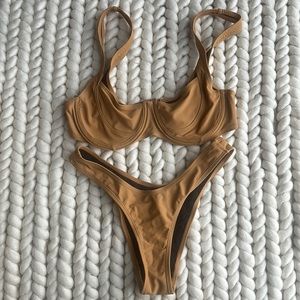 Somer Field Swim bikini set